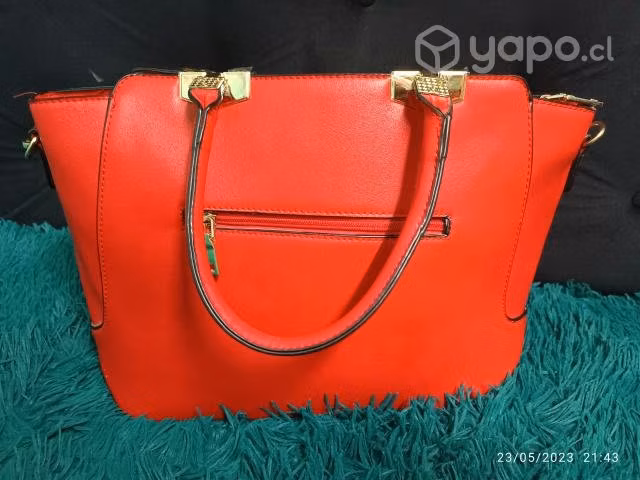 Cartera tóte roja