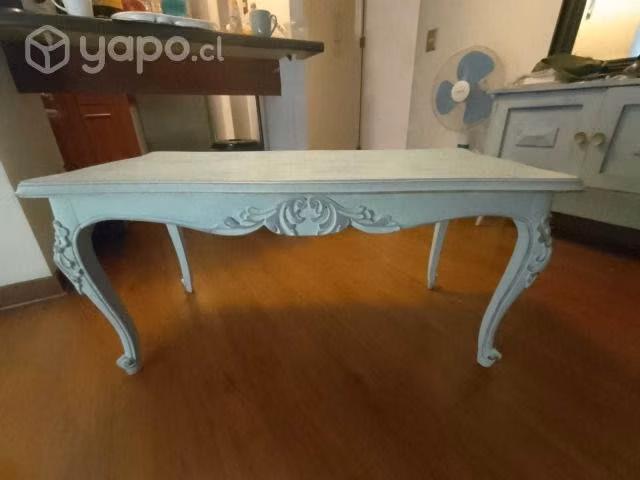 Mesa de centro antigua
