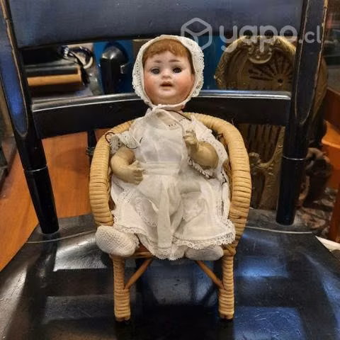 Muñeca antigua