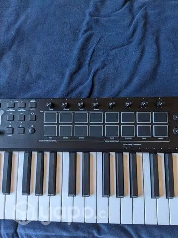 Controlador M-AUDIO