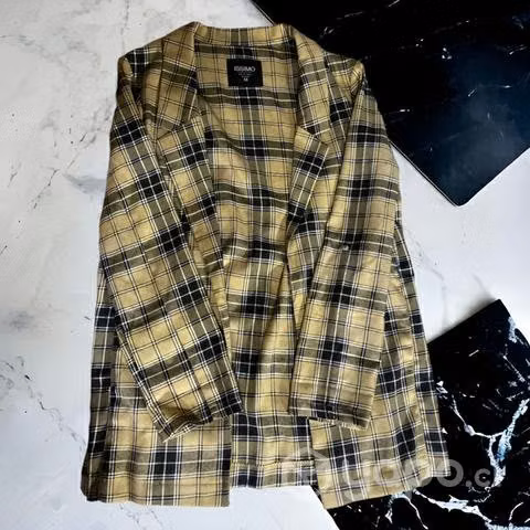 Abrigo Delgado estilo Burberry