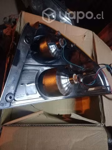 Farol trasero Suzuki Aereo - Imagen 3