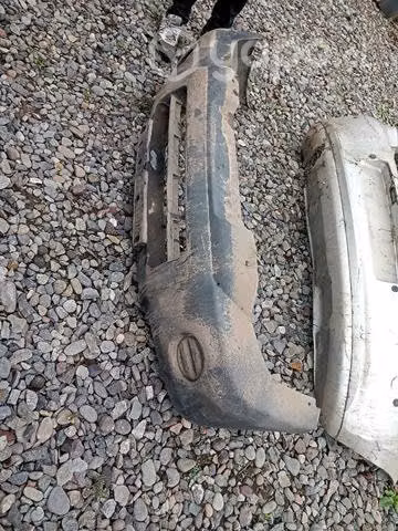Nissan terrano parachoque delantero original envio