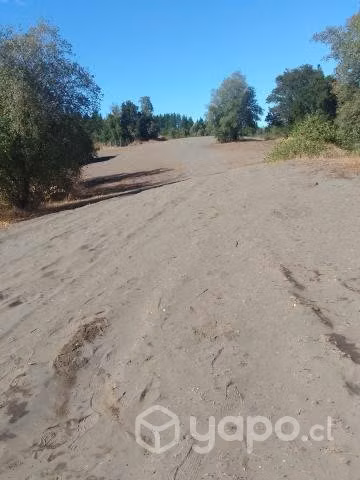Parcela en laguna de flores