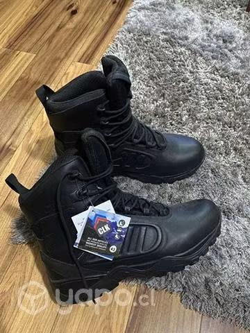 Botas CKL NUMERO 43 - Imagen 2
