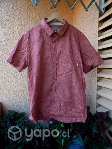 Camisa marca Burton Rosada O Salmon Con Hermosas - Imagen 2
