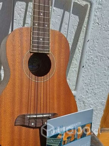 Ukelele Soprano Oscar Schmidt U2 - Imagen 2