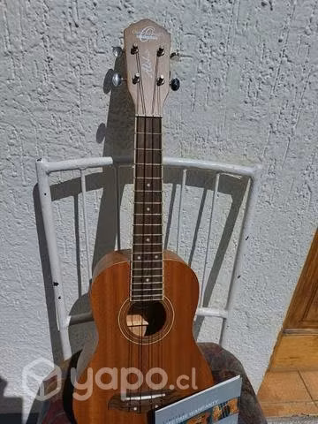 Ukelele Soprano Oscar Schmidt U2