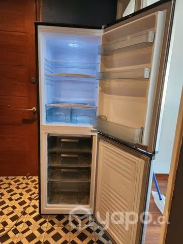 Refrigerador Mademsa NORDIK MR 415 INOX - Imagen 2
