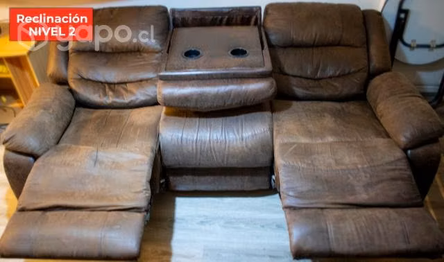 Sillón De Cuero Sintético - 3 Cuerpos Reclinable - Imagen 2
