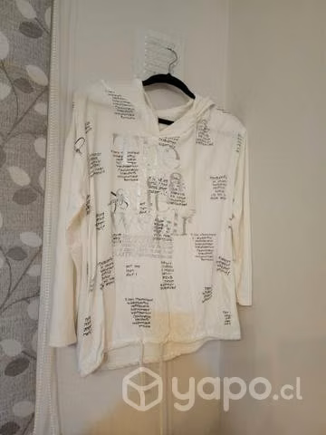 Ropa casi nueva
