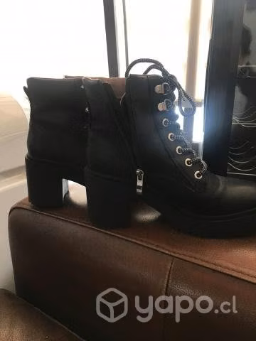 Botines negros