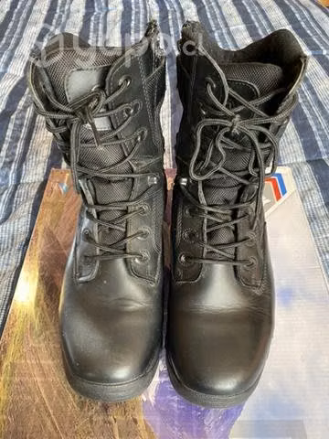 Bota táctica militar