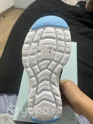 Skechers nuevos - Imagen 4