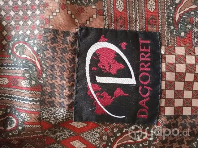 Impecable chaqueta de gamuza legítima