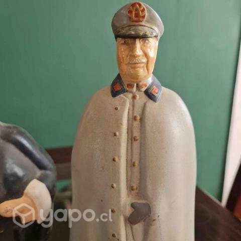 Figura augusto y lukas - Imagen 2