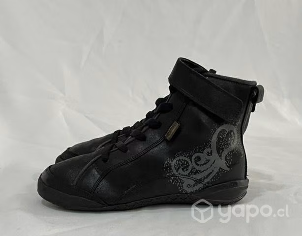 Zapatilla Con Caña Escolar Cuero 47 Street N*35