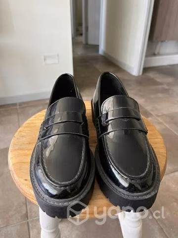 Zapatos charol
