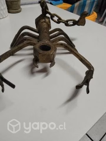 Escorpión de metal , materiales reciclados - Imagen 3