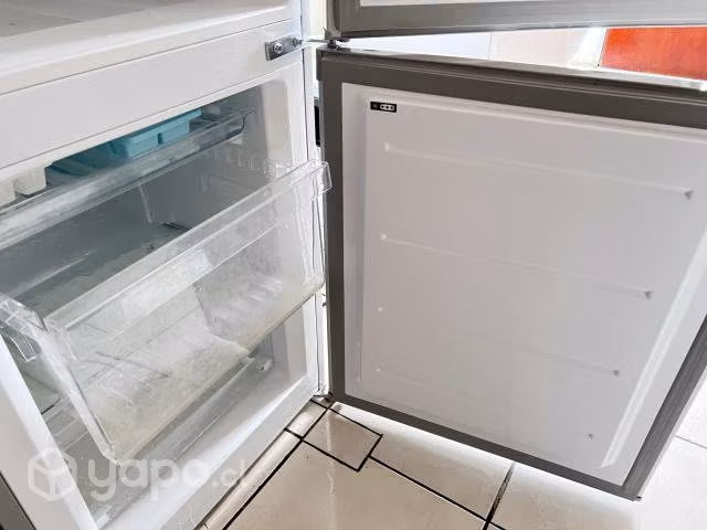 Refrigerador Midea 167 litros