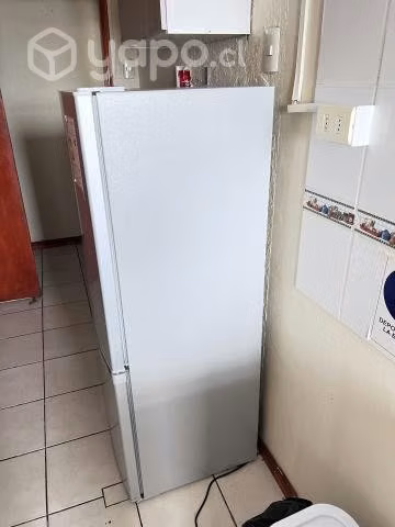Refrigerador Midea 167 litros
