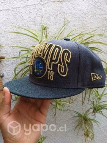 Gorro NBA GSW "CHAMPS 2018" - Imagen 3