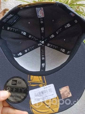 Gorro NBA GSW "CHAMPS 2018" - Imagen 4