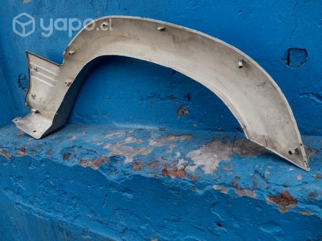 Moldura del izq Mitsubishi Montero 1995-1999 - Imagen 6