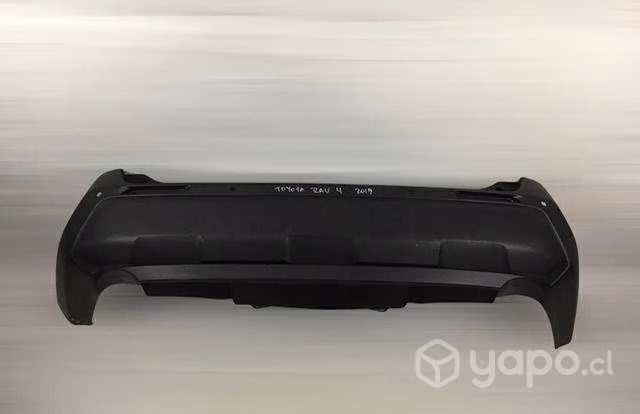 Parachoque trasero Toyota rav4 2019