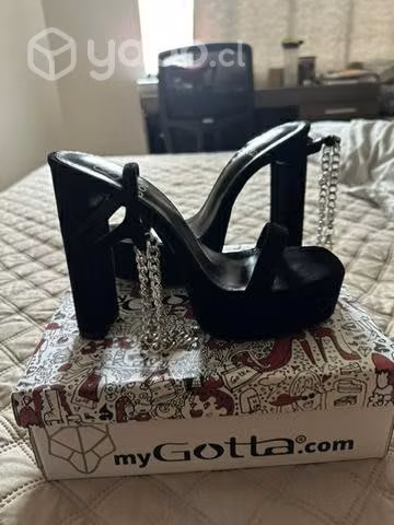 Zapatos negros 1 uso