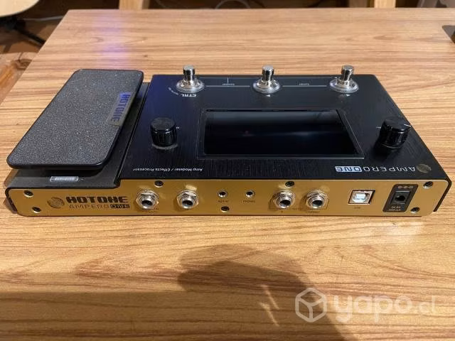 Pedal de efectos Hotone Ampero One