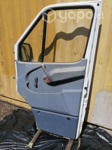 Puerta Mercedes Benz Sprinter usada - Imagen 4