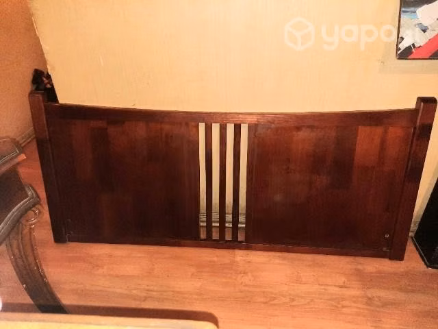 Respaldo de madera Rosen para cama 2 plazas