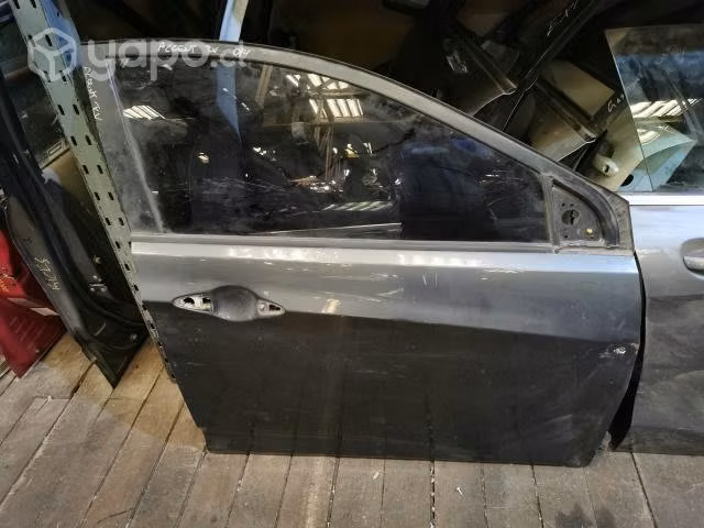 Puerta delantera RH Hyundai accent rv 2014 0