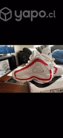 Zapatilla como nueva