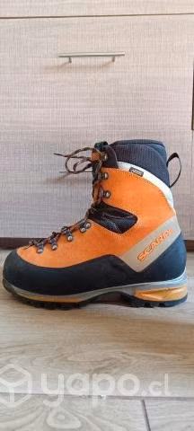 Botas Alta Montaña Scarpa GTX
