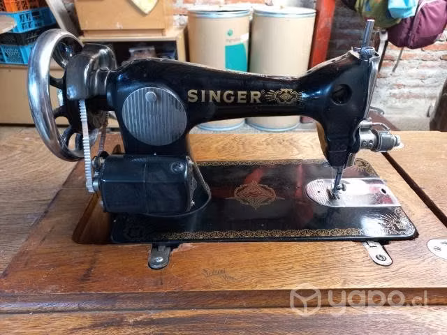 Maquina de coser SINGER Antigua