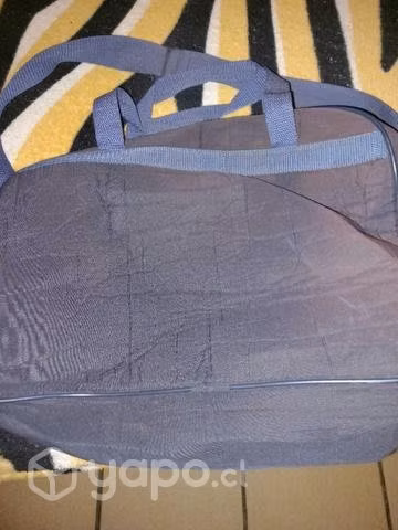 Bolso de género wini de pooh usado. - Imagen 2