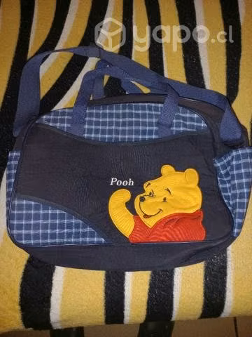 Bolso de género wini de pooh usado.
