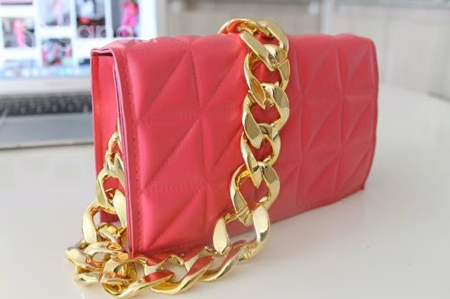 Cartera clutch