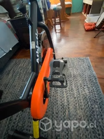 Bicicleta estatica marca athletic