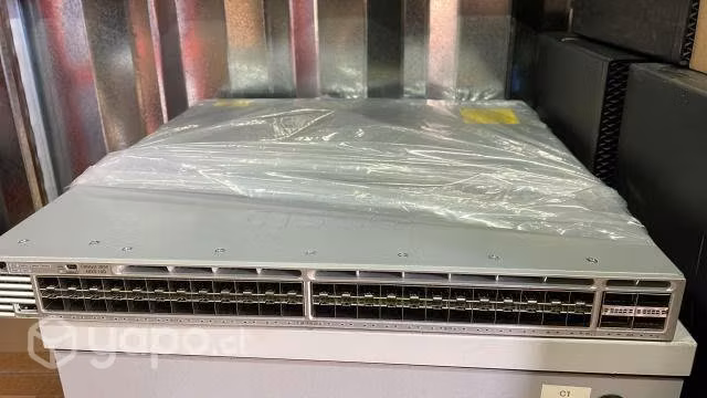Switch capa L3 Catalyst 3850, 48 puertos de fibra