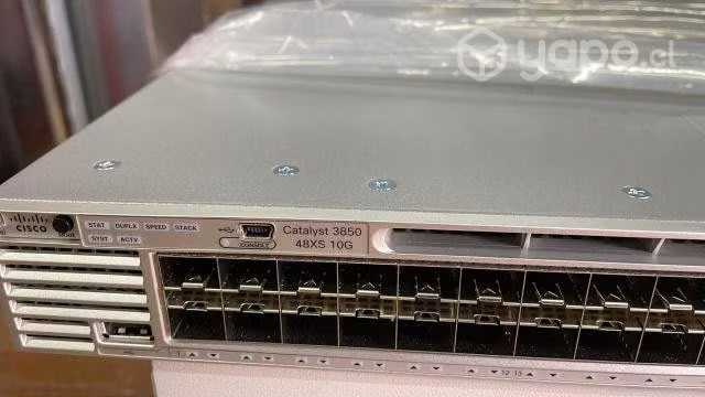 Switch capa L3 Catalyst 3850, 48 puertos de fibra