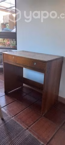 escritorio de madera