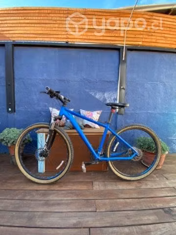 Bicicleta de montaña marca XTS