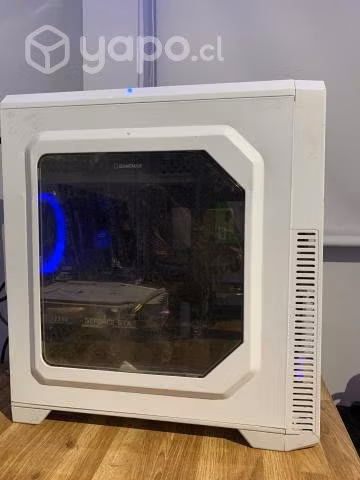 Computador y Monitor Gamer