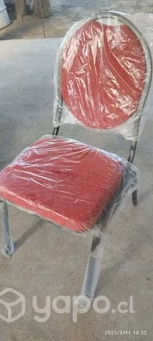 6 sillas de salon rojas nuevas