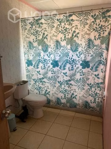 Venta de sitio con casa en Porotitos