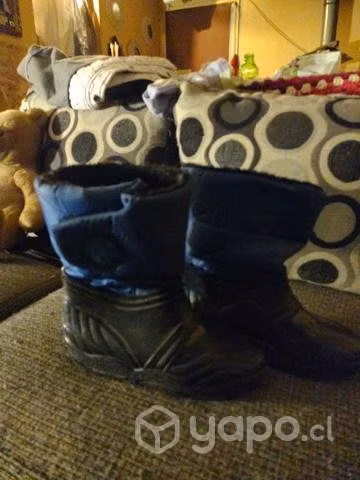 Botas de nieve muy lindas