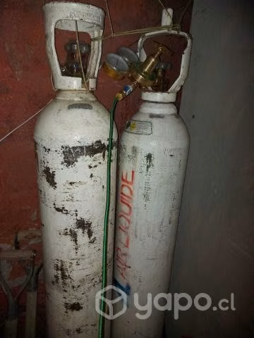 Cilindro de oxigeno lleno